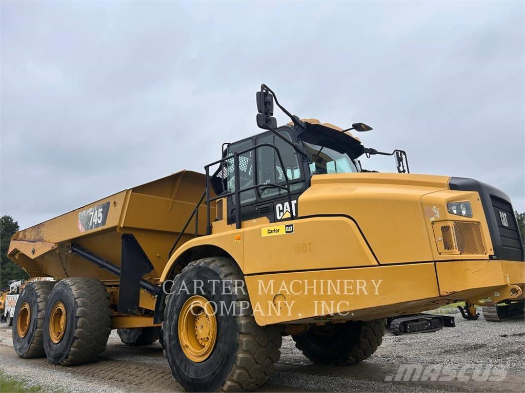 CAT 745 Midjestyrd dumper