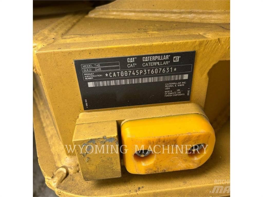 CAT 745 Midjestyrd dumper