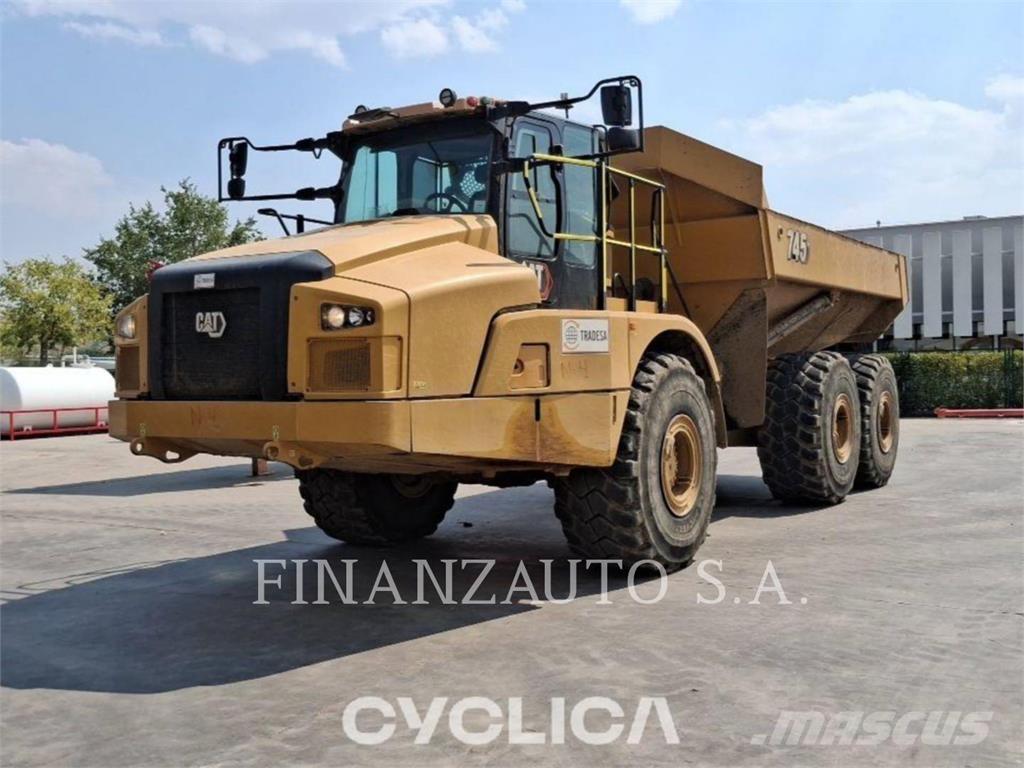 CAT 745 Midjestyrd dumper