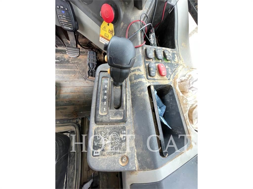 CAT 745-04 Midjestyrd dumper