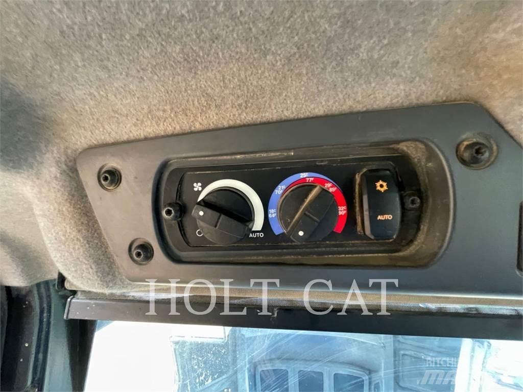CAT 745-04 Midjestyrd dumper