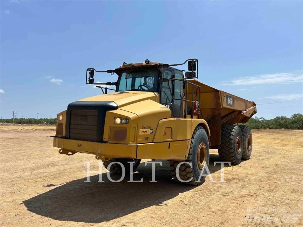 CAT 74504 Midjestyrd dumper