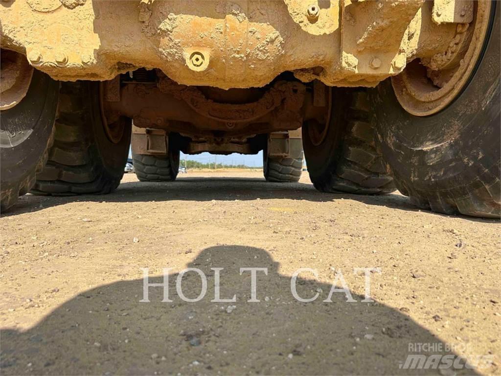 CAT 74504 Midjestyrd dumper