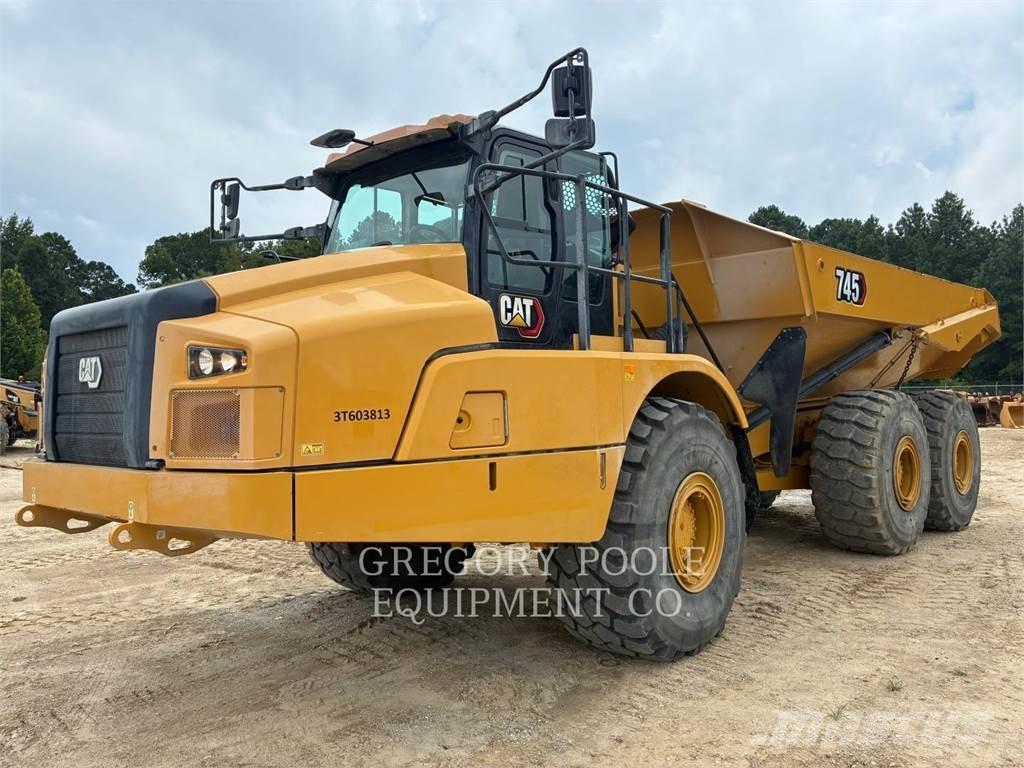 CAT 74504 Midjestyrd dumper