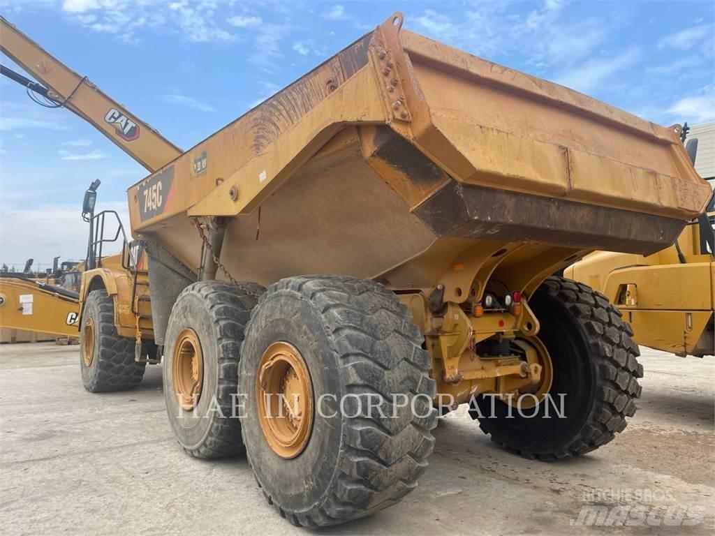 CAT 745C Midjestyrd dumper
