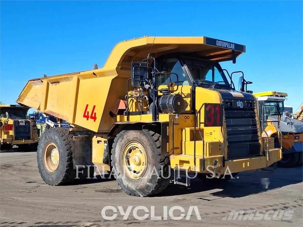 CAT 772G Midjestyrd dumper