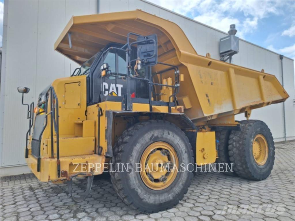 CAT 772G Midjestyrd dumper