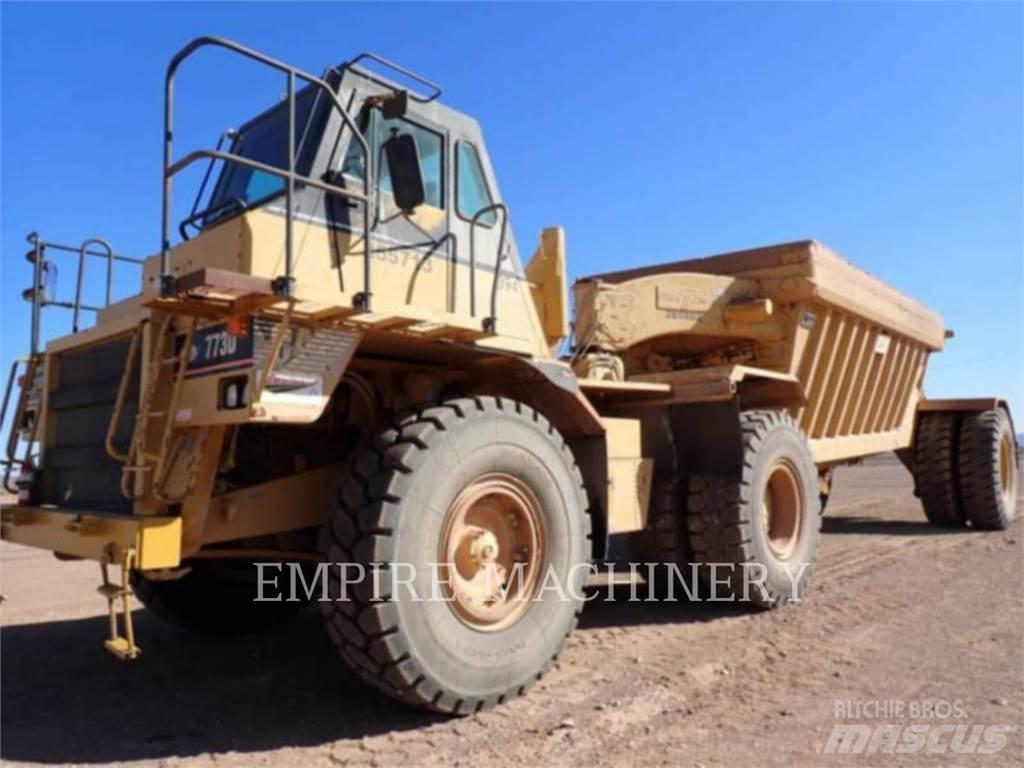 CAT 773D Midjestyrd dumper