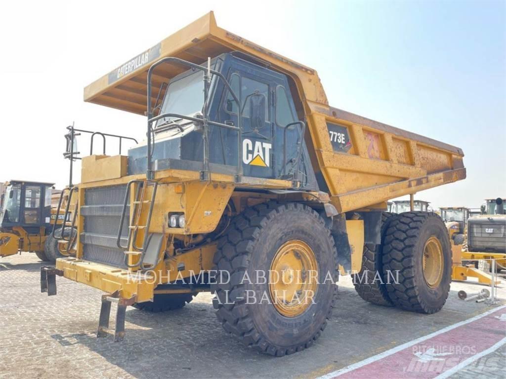 CAT 773E Midjestyrd dumper