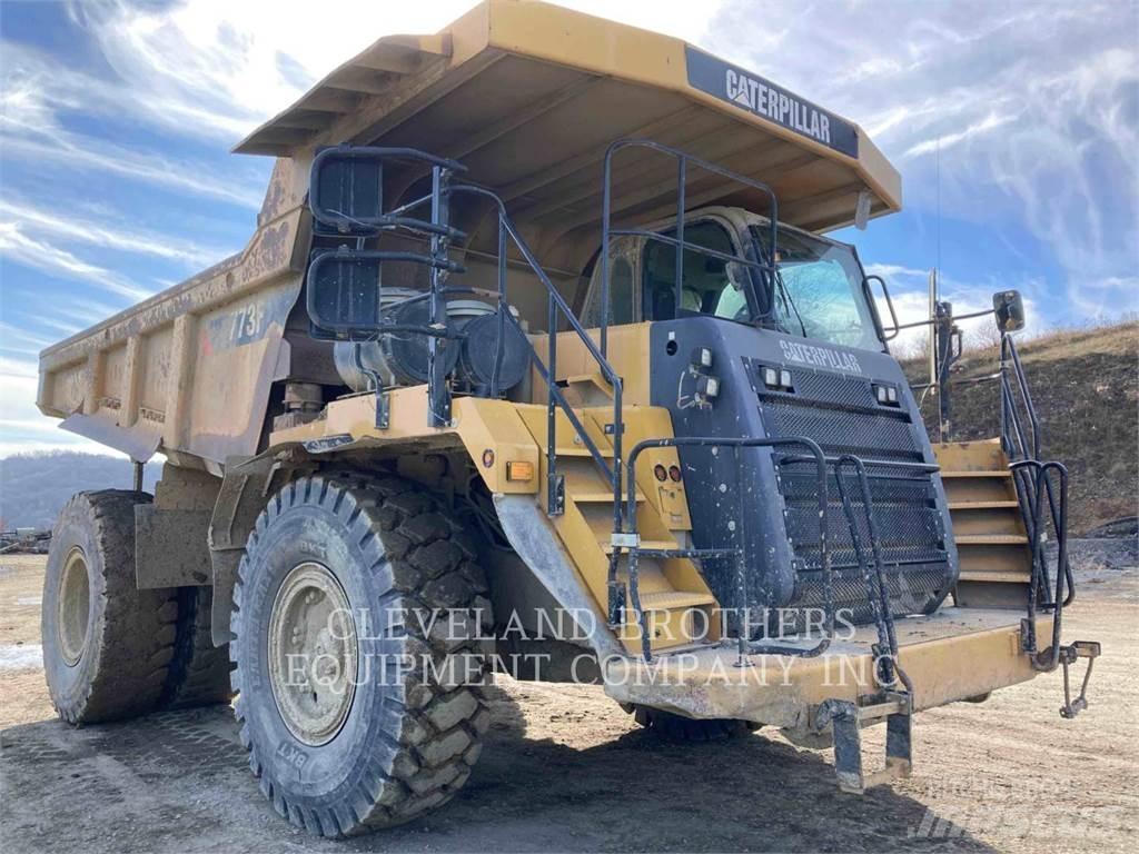 CAT 773F Midjestyrd dumper