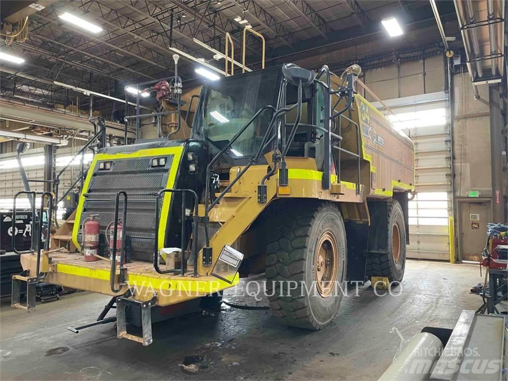 CAT 773F WT Vattentankbilar