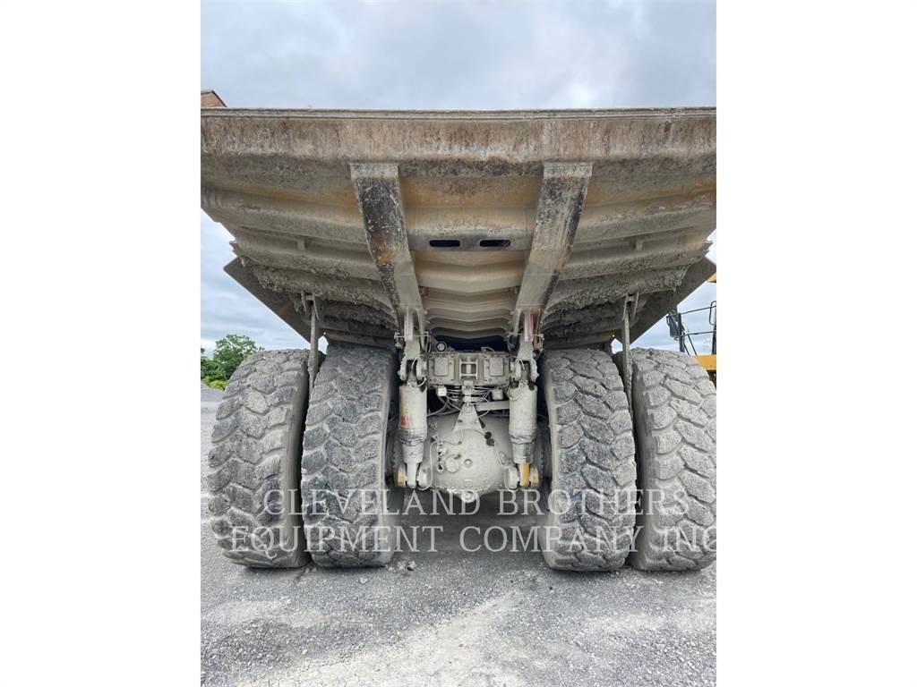 CAT 773G Midjestyrd dumper