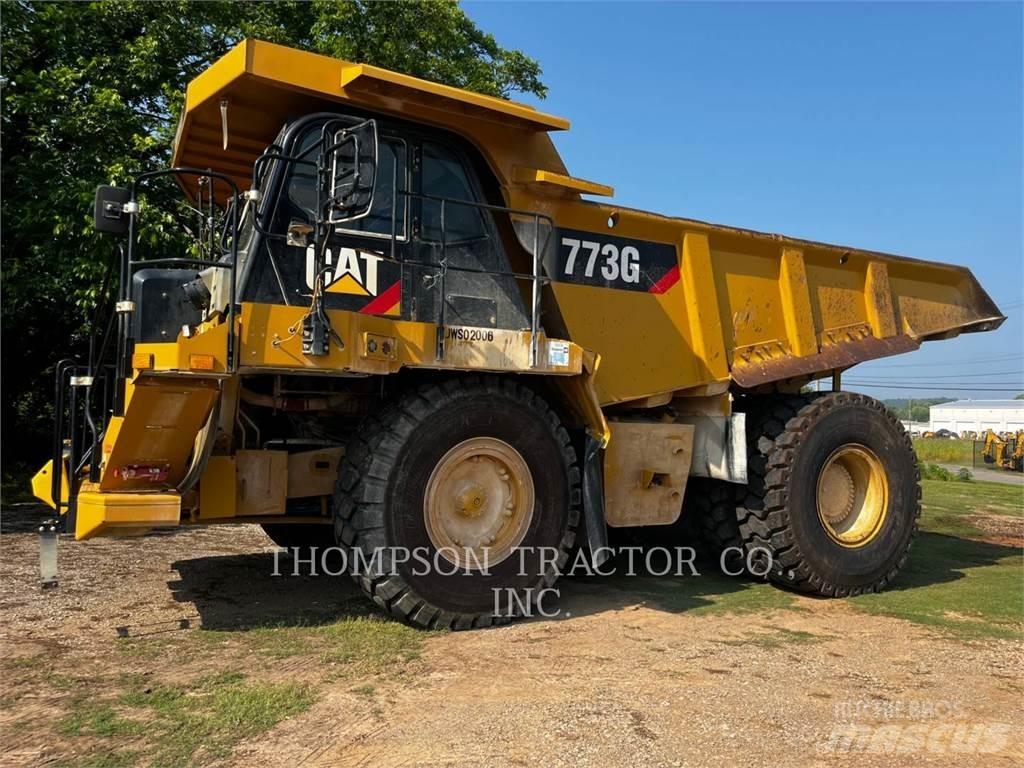 CAT 773G Midjestyrd dumper