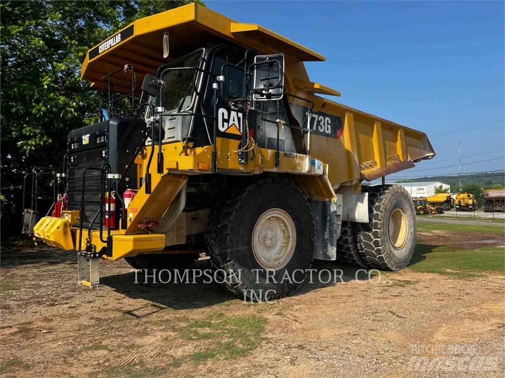 CAT 773G Midjestyrd dumper