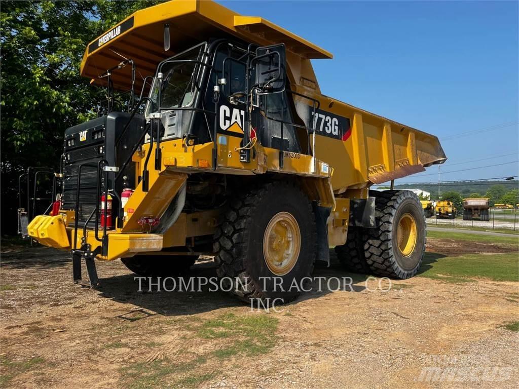 CAT 773G Midjestyrd dumper
