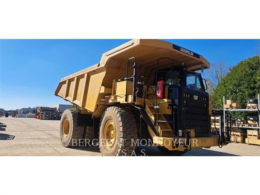CAT 775 G Midjestyrd dumper