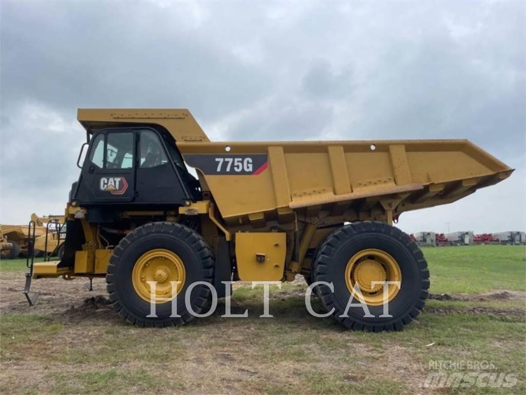 CAT 775G Midjestyrd dumper
