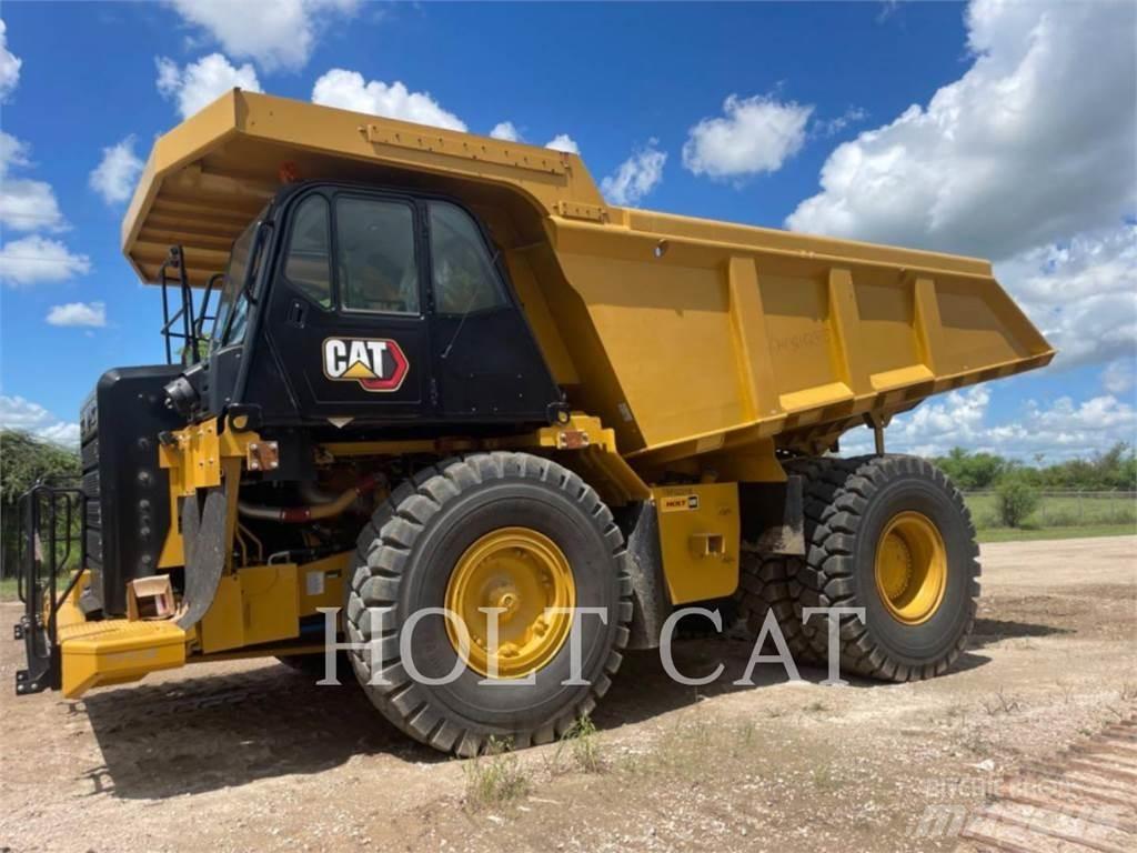 CAT 775G Midjestyrd dumper