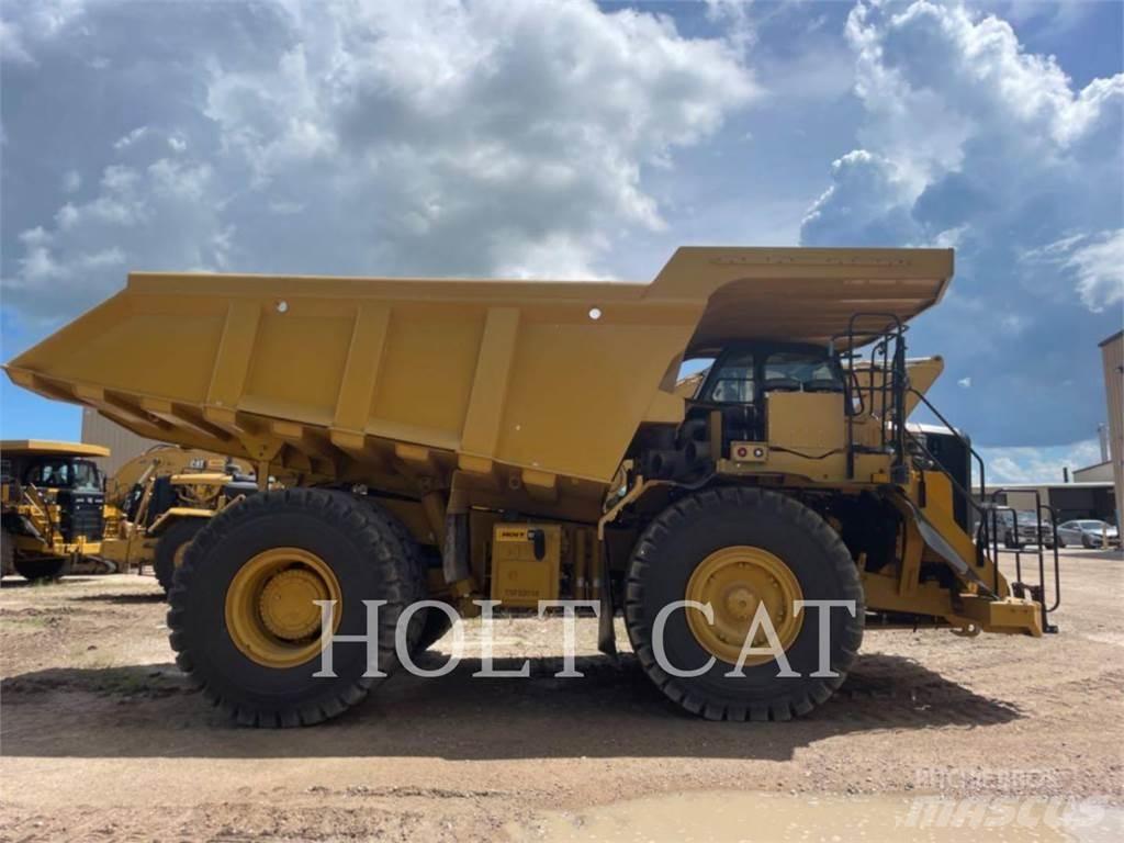 CAT 775G Midjestyrd dumper