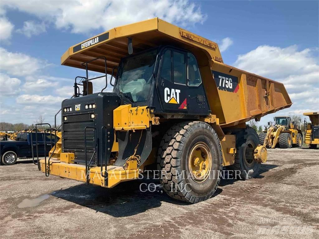 CAT 775G Midjestyrd dumper