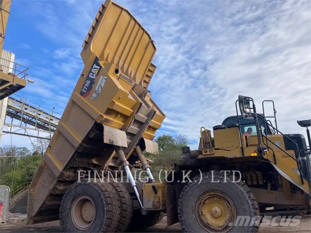 CAT 775G Midjestyrd dumper