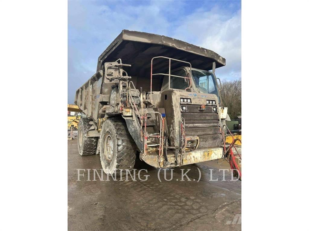 CAT 775G Midjestyrd dumper