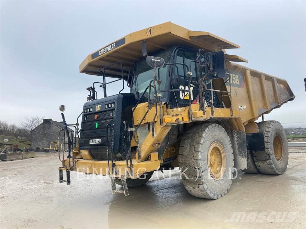 CAT 775G Midjestyrd dumper