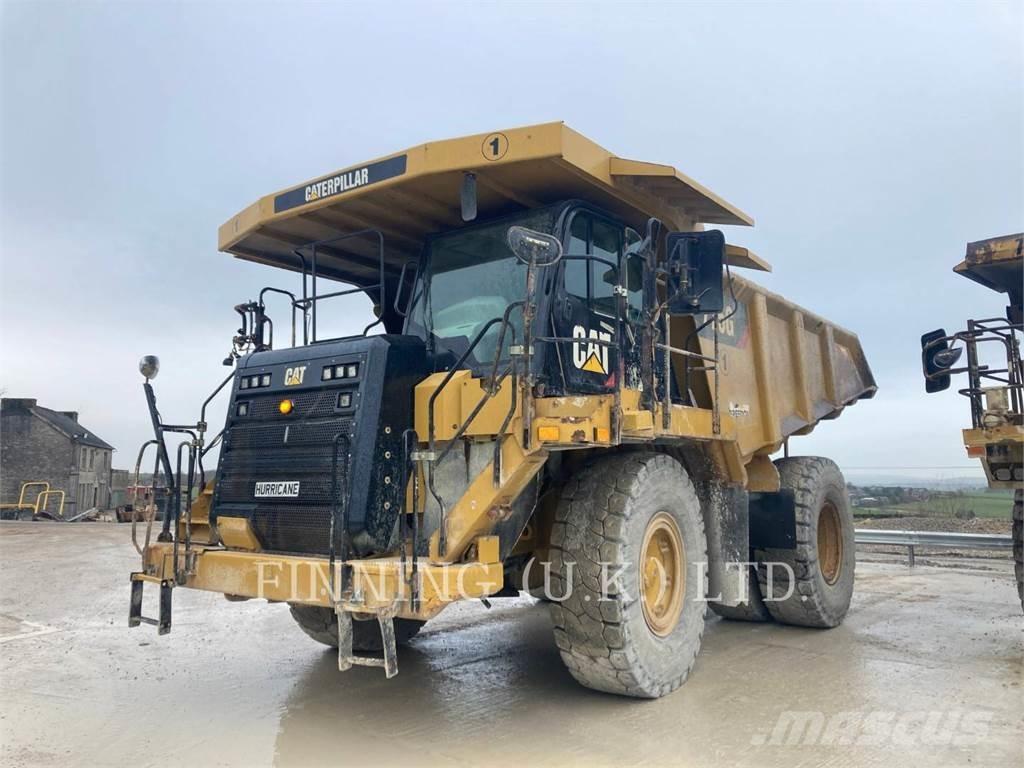 CAT 775G Midjestyrd dumper