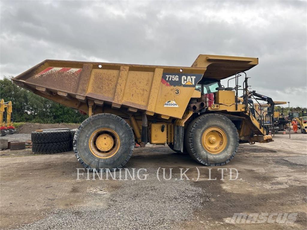 CAT 775G Midjestyrd dumper
