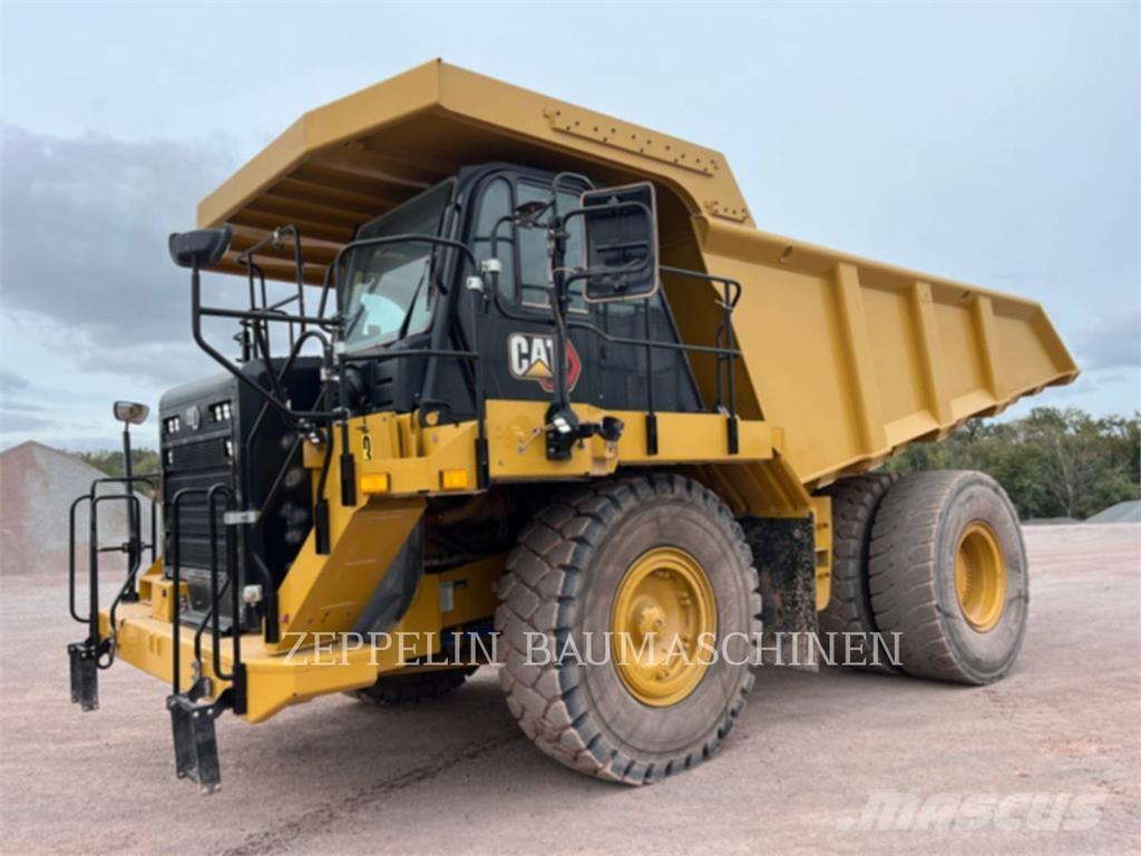 CAT 775G Midjestyrd dumper