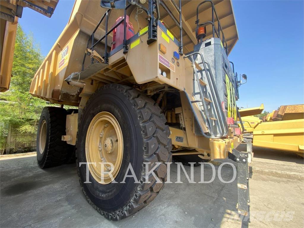 CAT 777-05 Midjestyrd dumper