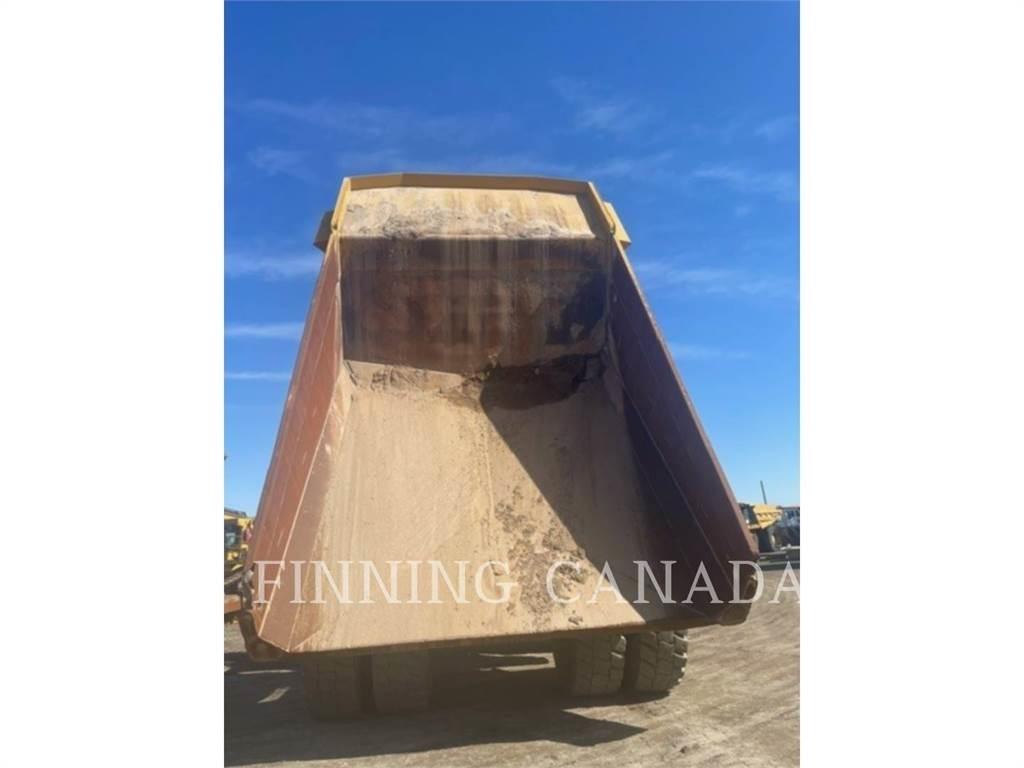 CAT 777F Midjestyrd dumper