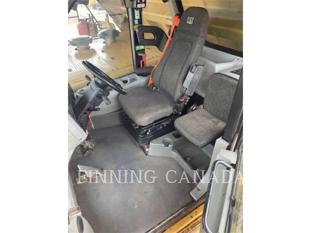CAT 777F Midjestyrd dumper