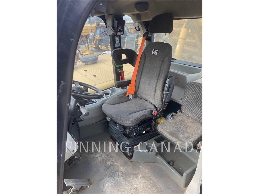 CAT 777F Midjestyrd dumper