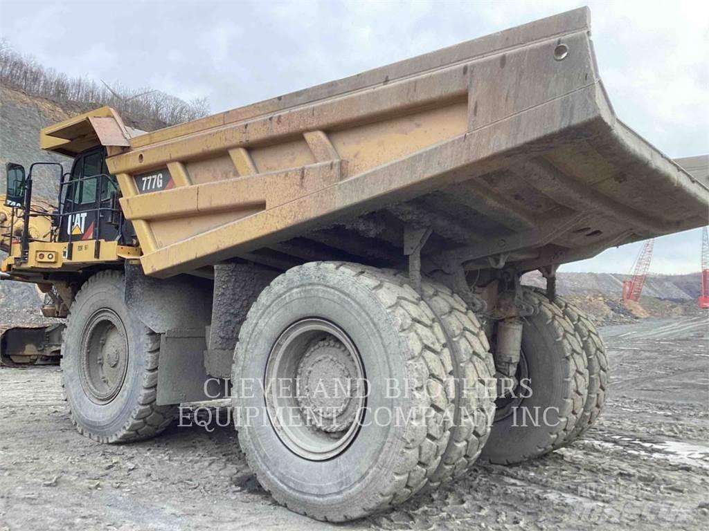 CAT 777G Midjestyrd dumper