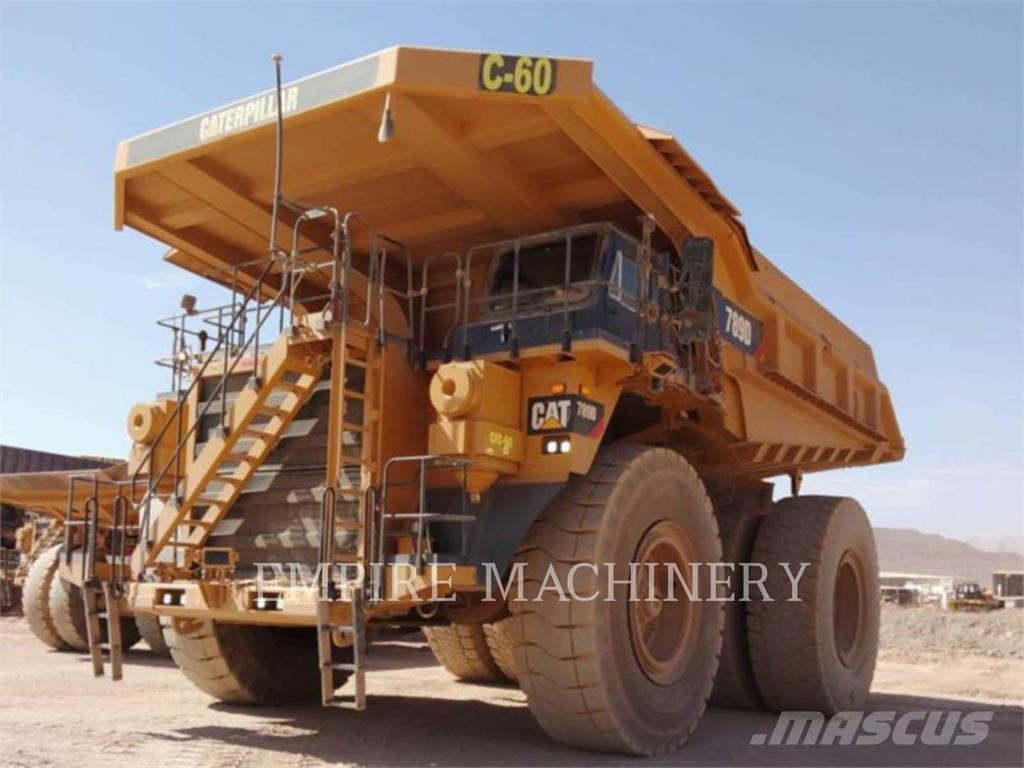 CAT 789D Midjestyrd dumper