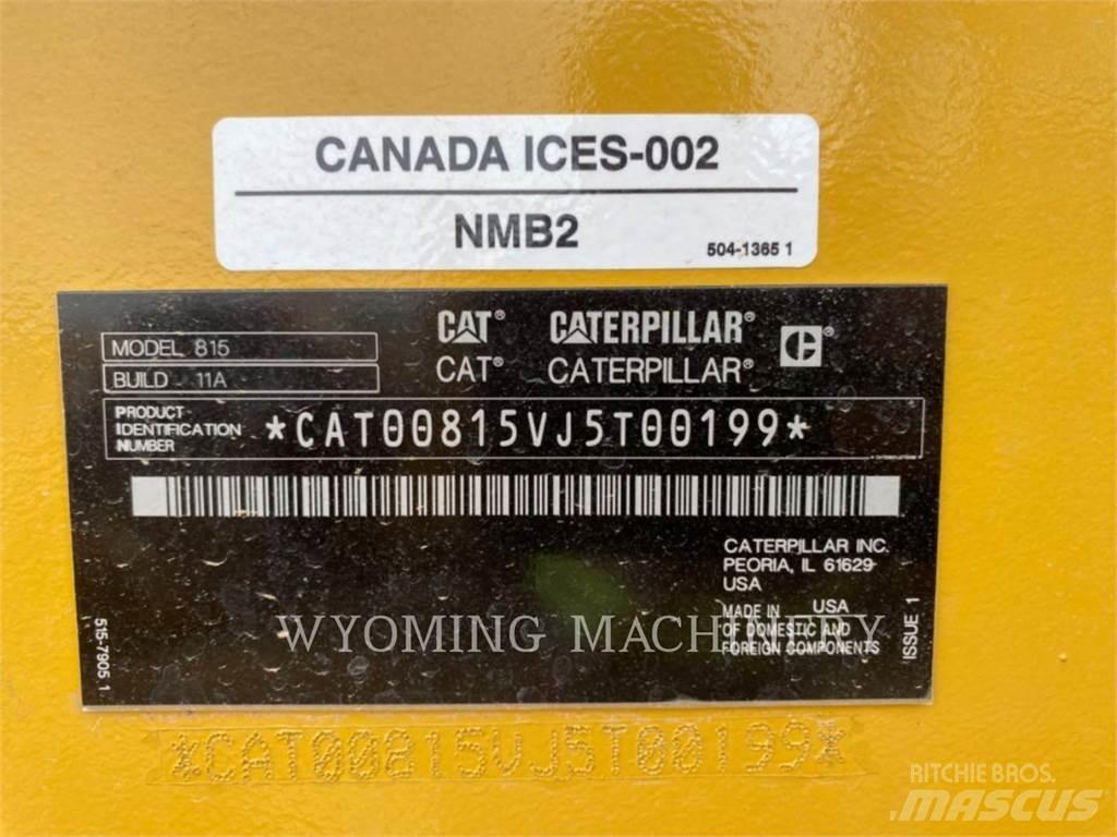 CAT 815 Jordkompaktorer