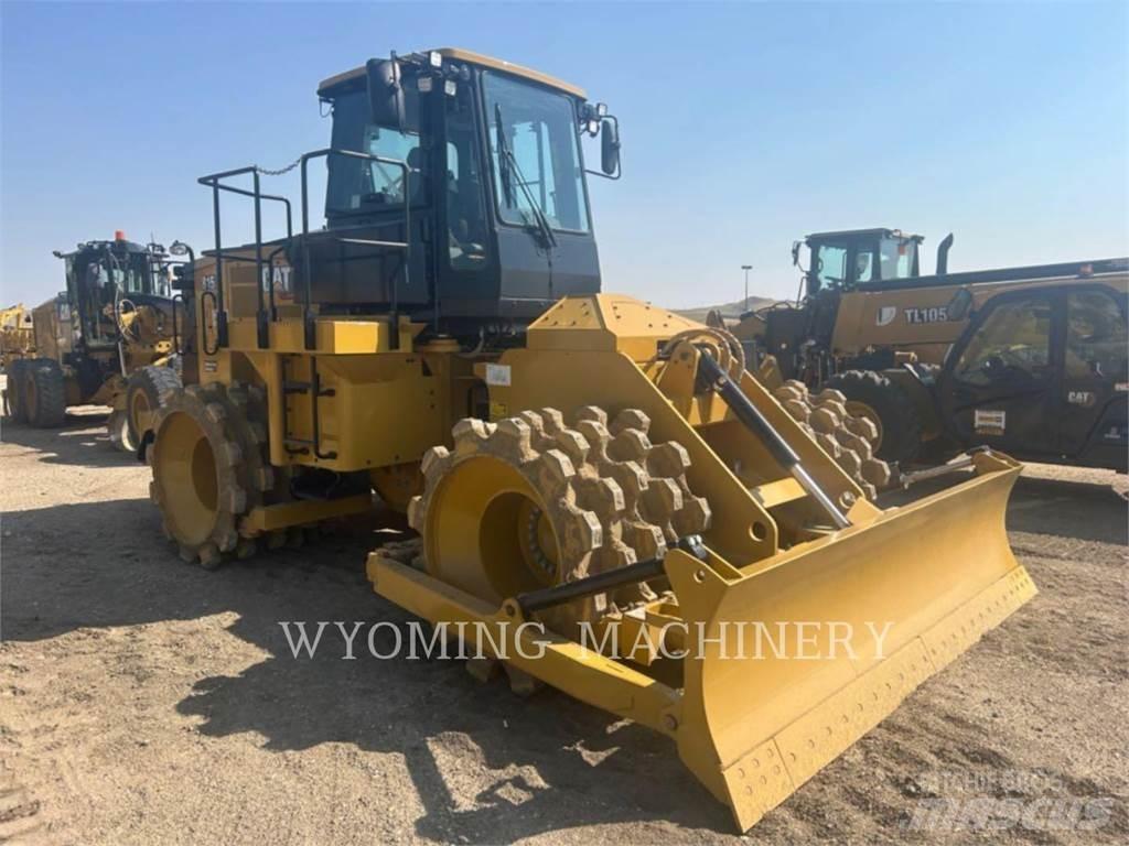 CAT 815 Jordkompaktorer