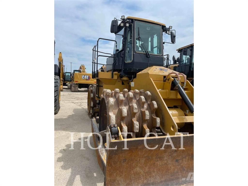 CAT 815 Jordkompaktorer
