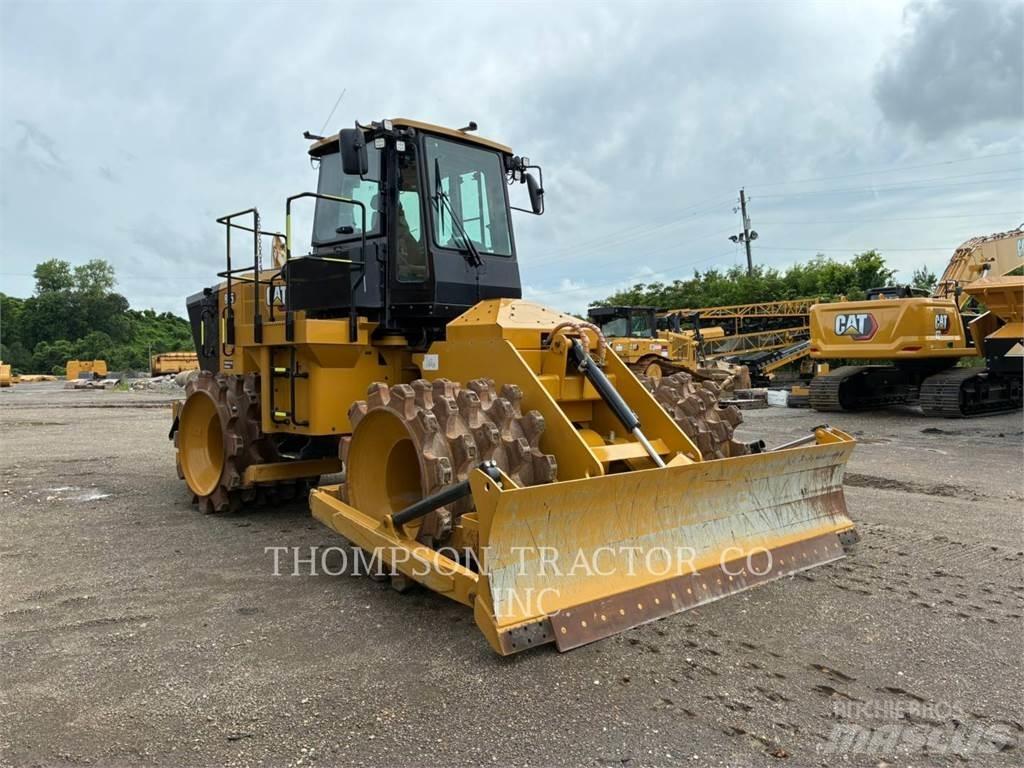 CAT 815 Jordkompaktorer