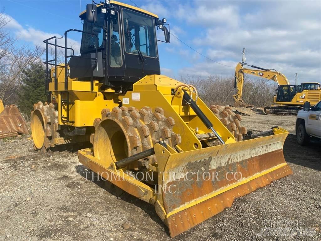 CAT 815 Jordkompaktorer
