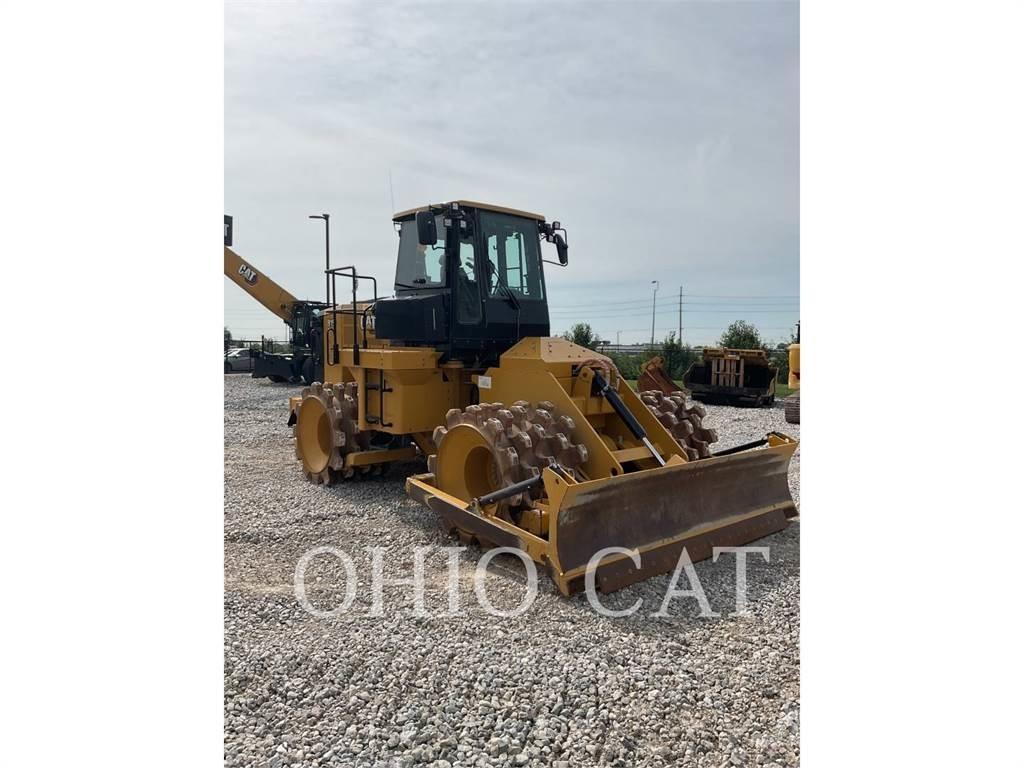 CAT 815 Jordkompaktorer