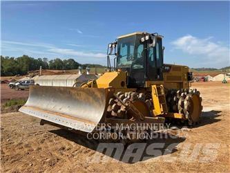 CAT 815F Jordkompaktorer