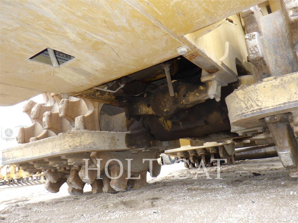 CAT 815FII Jordkompaktorer