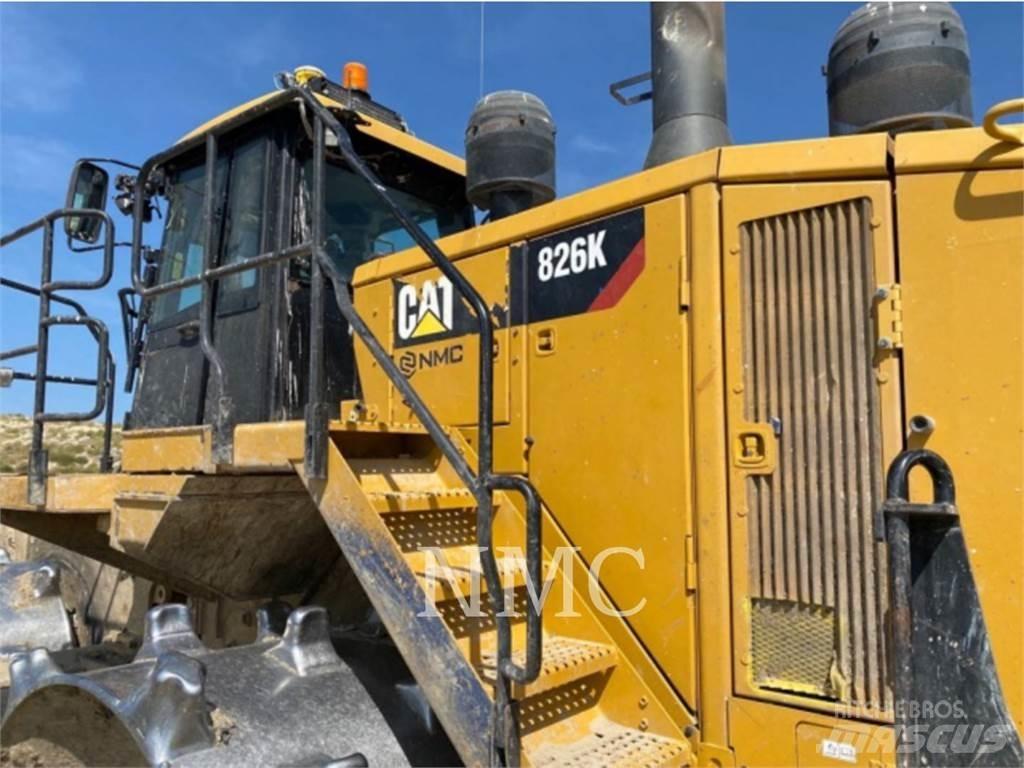 CAT 826K Jordkompaktorer