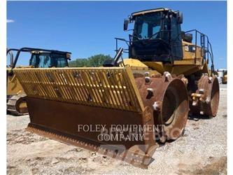 CAT 826K Jordkompaktorer