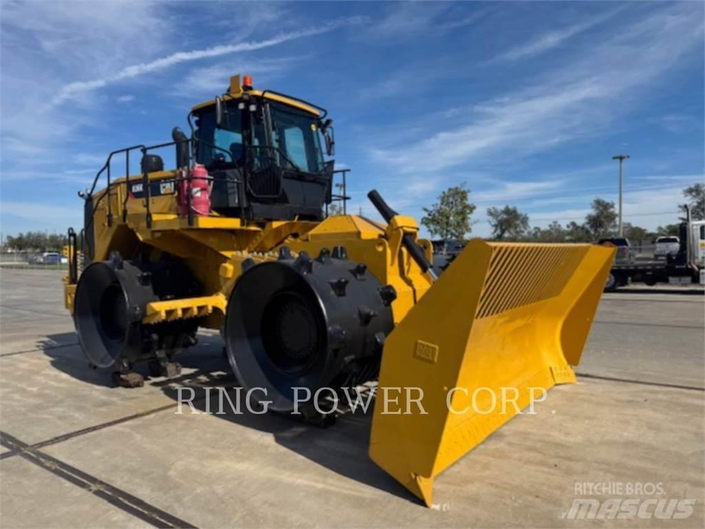 CAT 826K Jordkompaktorer