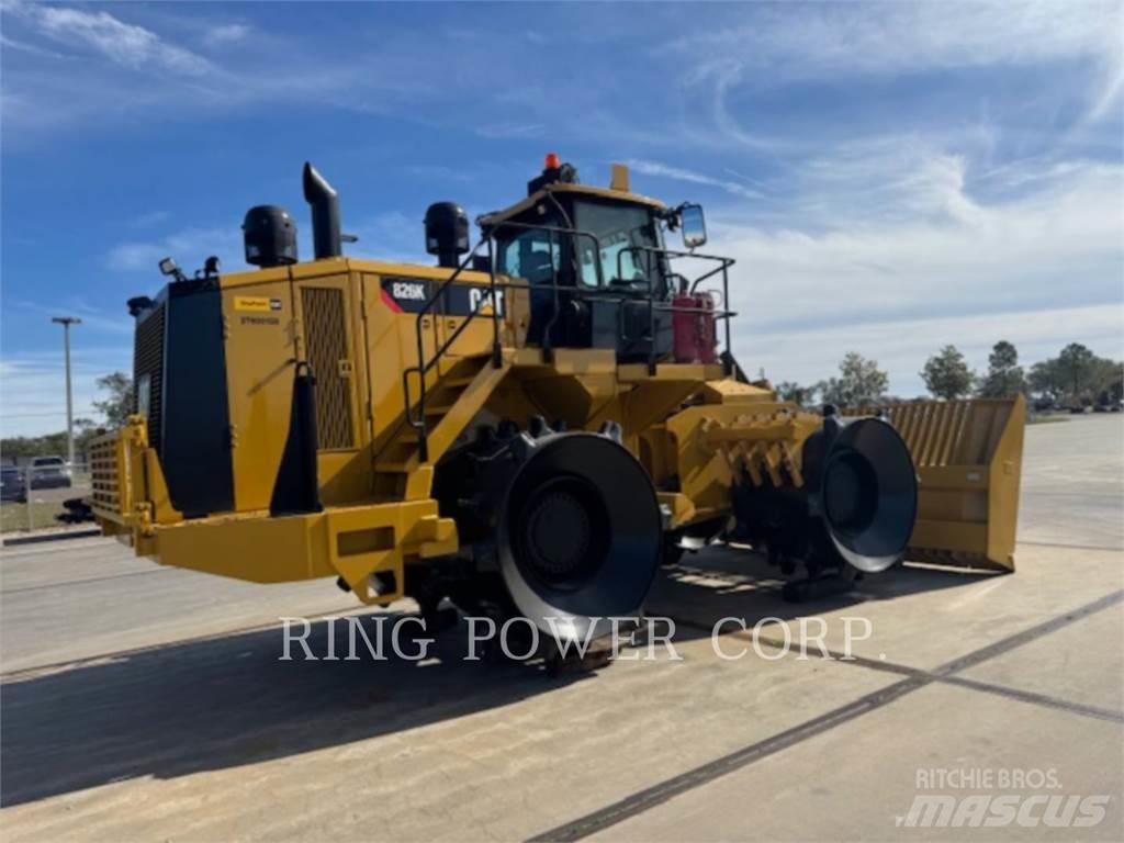 CAT 826K Jordkompaktorer