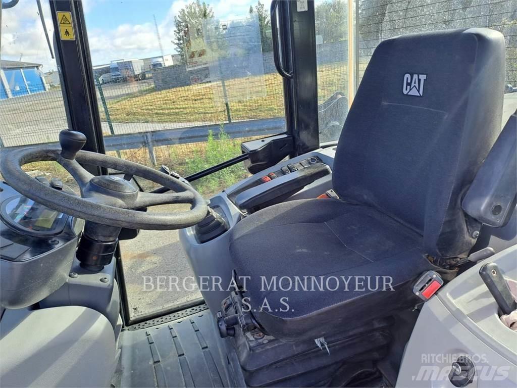 CAT 906M Hjullastare