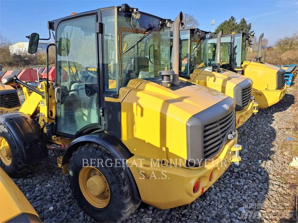 CAT 906M Hjullastare